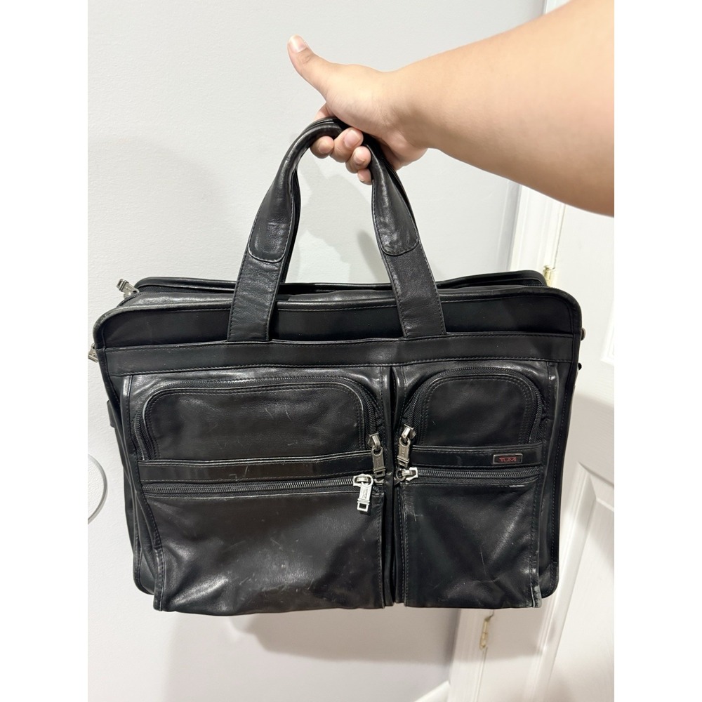 TUMI 96160DH LEATHER EXPANDABLE BRIEFCASE Laptop Case Bag Carry On 17"x13"x7"